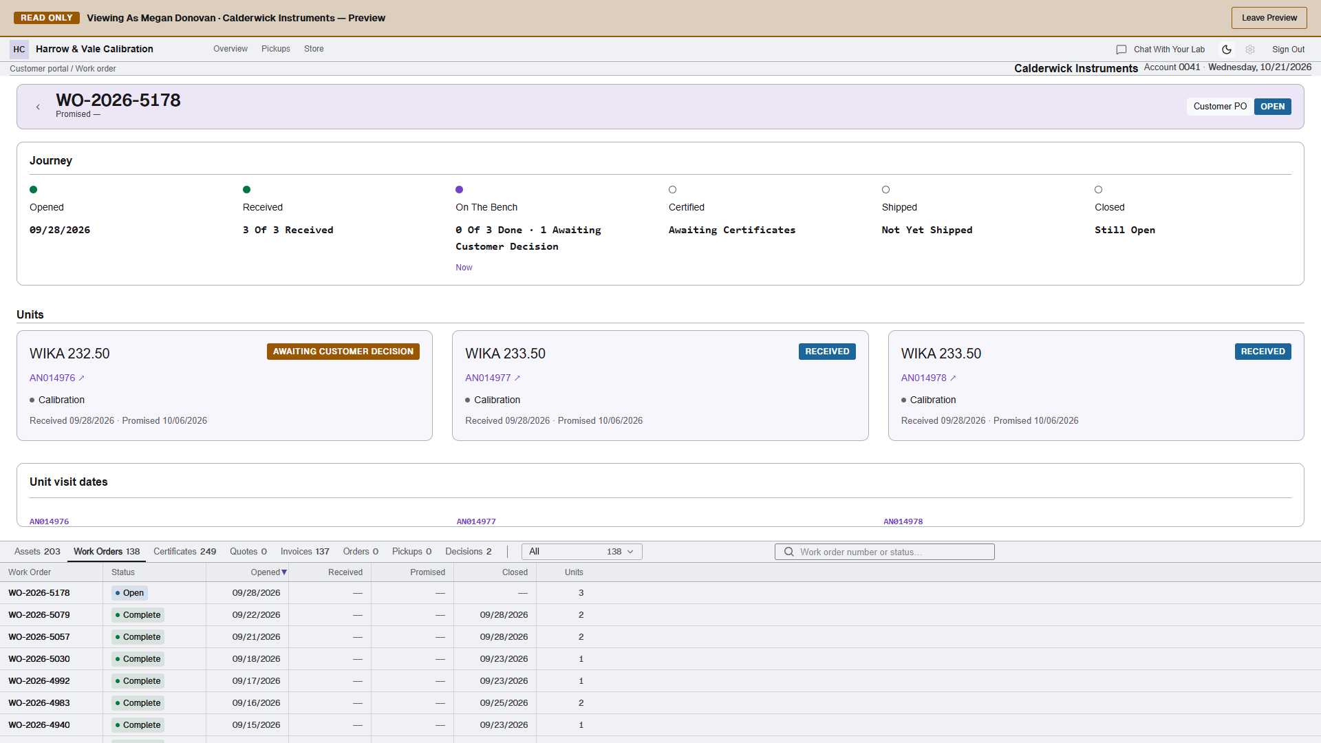 Customer work order with received instruments, service progress and a waiting customer decision.